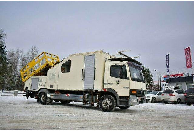 Mercedes-Benz ATEGO 1323 PK 8000T RAIL Platform - Vrachtwagen, Kraanwagen: afbeelding 3 Mercedes-Benz ATEGO 1323 PK 8000T RAIL Platform - Vrachtwagen, Kraanwagen: afbeelding 3