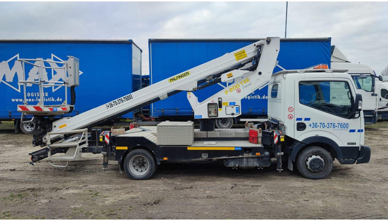 Nissan Cabstar 2,5 tdi - Palfinger P200 TXE - 20m - Vrachtwagen, Kraanwagen: afbeelding 5 Nissan Cabstar 2,5 tdi - Palfinger P200 TXE - 20m - Vrachtwagen, Kraanwagen: afbeelding 5