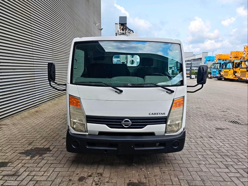 Nissan Cabstar 35.11 - Lifting basket truck - Vrachtwagen, Kraanwagen: afbeelding 5 Nissan Cabstar 35.11 - Lifting basket truck - Vrachtwagen, Kraanwagen: afbeelding 5