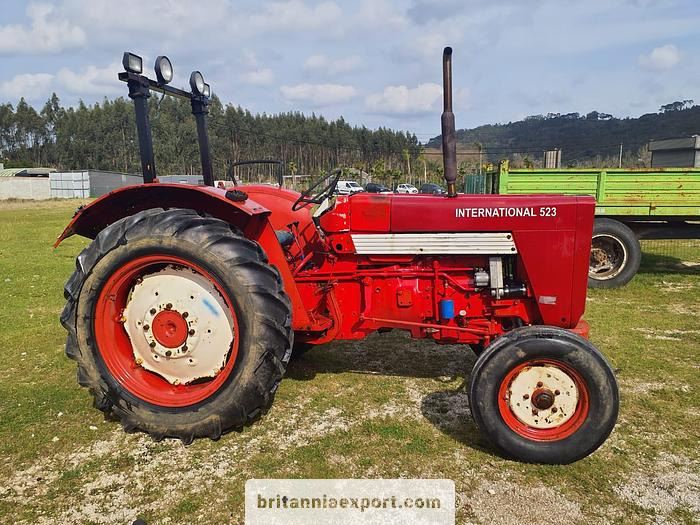 INTERNATIONAL McCormick 523 | 2.9 diesel | 3 cylinder | - Tractor: afbeelding 2 INTERNATIONAL McCormick 523 | 2.9 diesel | 3 cylinder | - Tractor: afbeelding 2