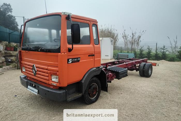 RENAULT Midliner S120 Turbo | Perkins 3.9 diesel engine | ZF manual - Chassis vrachtwagen: afbeelding 3 RENAULT Midliner S120 Turbo | Perkins 3.9 diesel engine | ZF manual - Chassis vrachtwagen: afbeelding 3