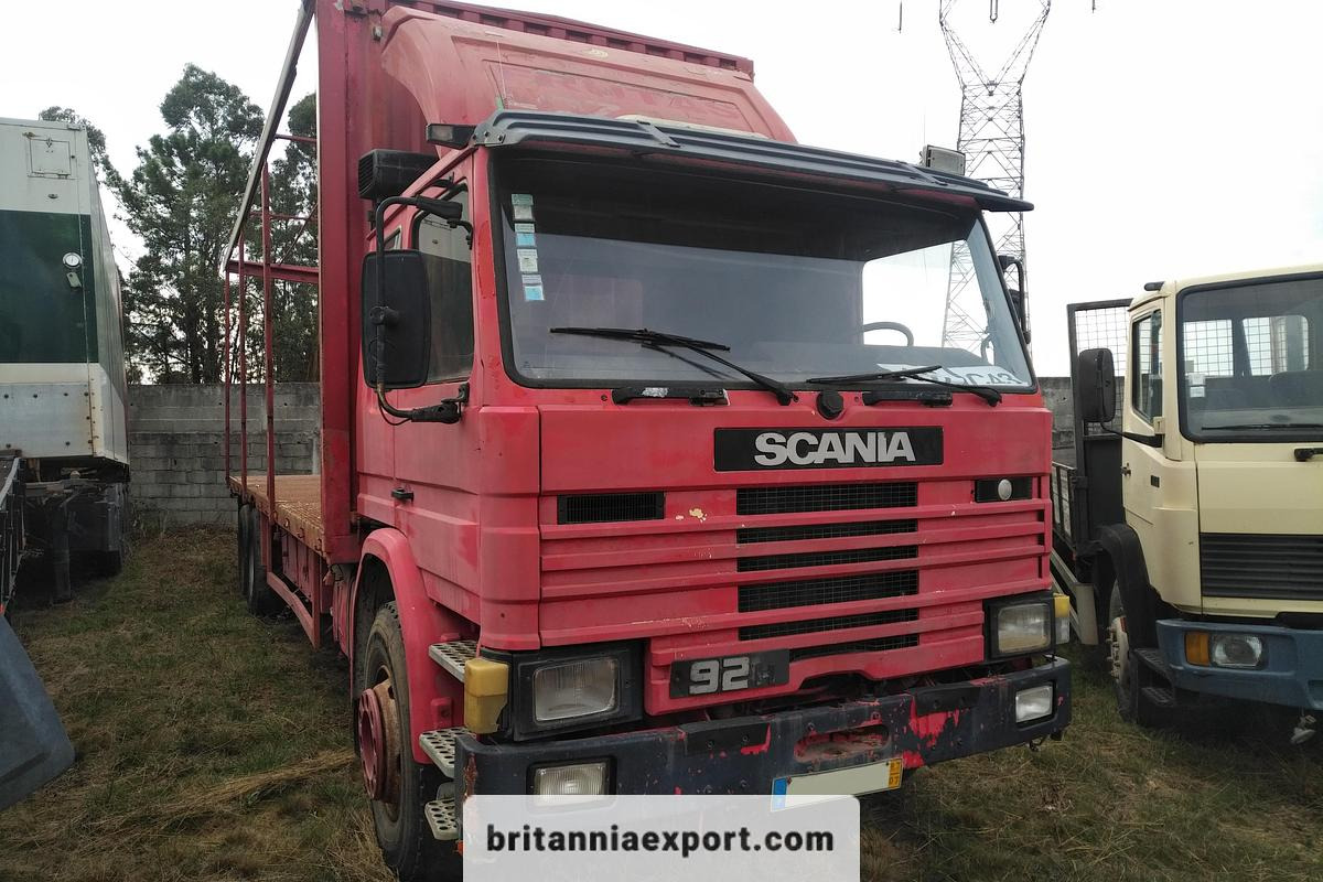 SCANIA P 92H | 6x2 10 tyres | On springs | 26 ton - Schuifzeilen vrachtwagen: afbeelding 2 SCANIA P 92H | 6x2 10 tyres | On springs | 26 ton - Schuifzeilen vrachtwagen: afbeelding 2