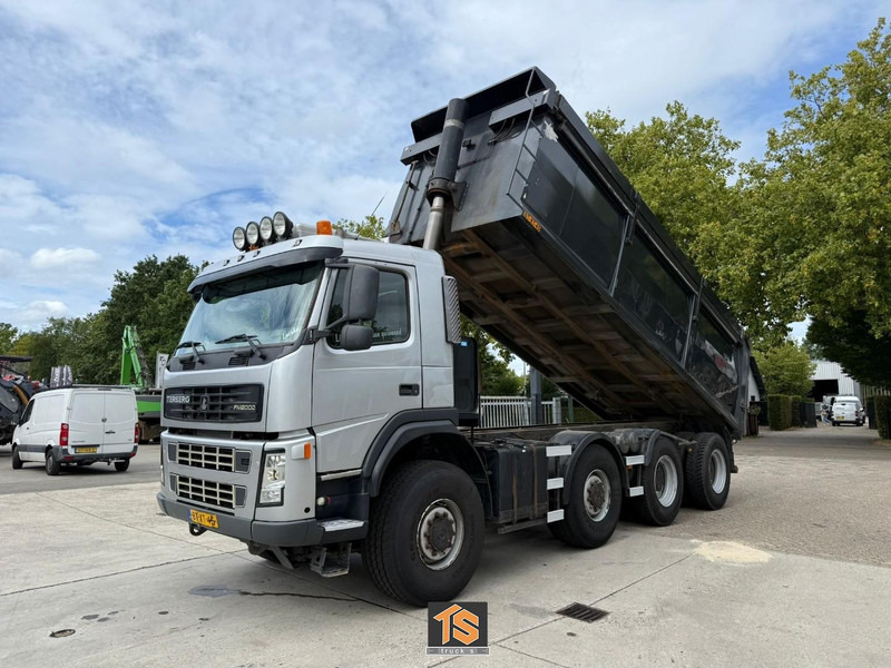 Volvo FM2000-T TERBERG 8X8 - EURO 5 - AUTOMATIC - KIPPER/TIPPER - NL TRUCK - ISOLATED HARDOX - TOP! - Kipper vrachtwagen: afbeelding 1 Volvo FM2000-T TERBERG 8X8 - EURO 5 - AUTOMATIC - KIPPER/TIPPER - NL TRUCK - ISOLATED HARDOX - TOP! - Kipper vrachtwagen: afbeelding 1