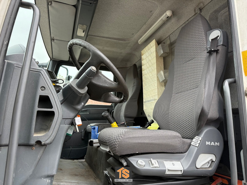 MAN TGL 12.210 EURO 5 - MANUAL - VERSALIFT VST-237-NF HEIGHT 14 M - BELGIUM TRUCK - TOP! - Vrachtwagen, Kraanwagen: afbeelding 4 MAN TGL 12.210 EURO 5 - MANUAL - VERSALIFT VST-237-NF HEIGHT 14 M - BELGIUM TRUCK - TOP! - Vrachtwagen, Kraanwagen: afbeelding 4