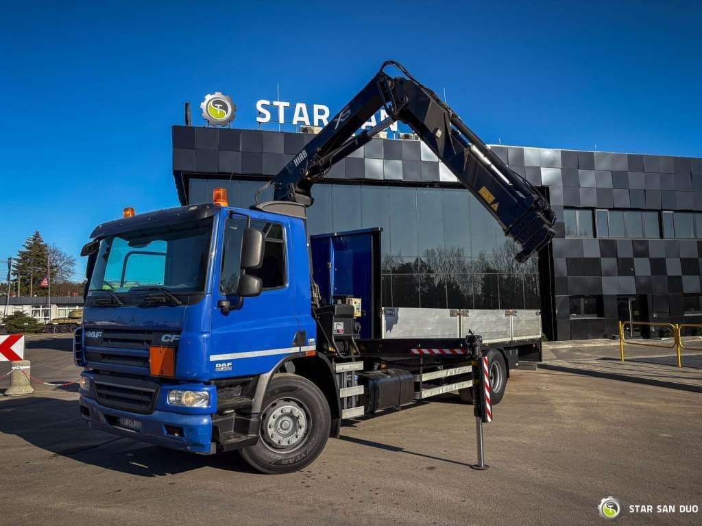 DAF CF 65 4x2 HIAB 144 E-3 HDS Crane Euro 5 - Kraanwagen: afbeelding 1 DAF CF 65 4x2 HIAB 144 E-3 HDS Crane Euro 5 - Kraanwagen: afbeelding 1