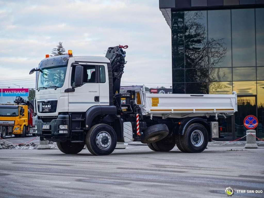 MAN TGS 18.360 4x4 HIAB 144 E-4 Crane Kipper MAN TGS 18.360 4x4 HIAB 144 E-4 Crane Kipper - Kipper vrachtwagen: afbeelding 5 MAN TGS 18.360 4x4 HIAB 144 E-4 Crane Kipper MAN TGS 18.360 4x4 HIAB 144 E-4 Crane Kipper - Kipper vrachtwagen: afbeelding 5
