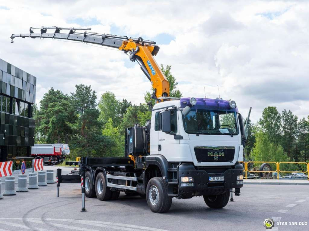 MAN  TGS 33.400 6x6 BL EFFER 315/8S  HDS Crane 2019 - Kraanwagen: afbeelding 1 MAN  TGS 33.400 6x6 BL EFFER 315/8S  HDS Crane 2019 - Kraanwagen: afbeelding 1