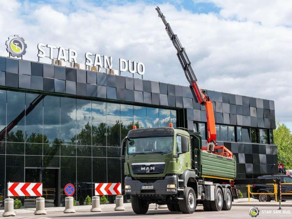 MAN  TGS 35.480 PALFINGER PK 20002 HDS Grapple Tippe - Kraanwagen: afbeelding 2 MAN  TGS 35.480 PALFINGER PK 20002 HDS Grapple Tippe - Kraanwagen: afbeelding 2