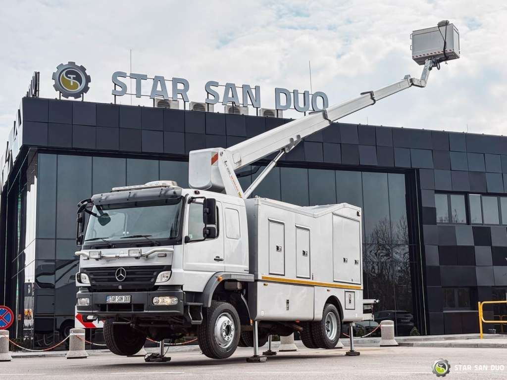 Mercedes-Benz 1529 4x4 Atego Lift Palfinger Wumag WT 230 - Vrachtwagen hoogwerker: afbeelding 3 Mercedes-Benz 1529 4x4 Atego Lift Palfinger Wumag WT 230 - Vrachtwagen hoogwerker: afbeelding 3