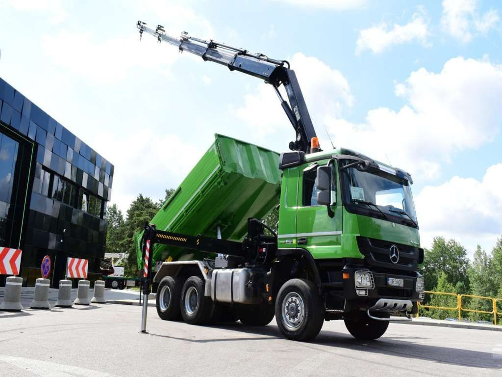 Mercedes-Benz ACTROS 3346 6x6 HIAB 244EP-4 Crane Kipper - Kipper vrachtwagen: afbeelding 2 Mercedes-Benz ACTROS 3346 6x6 HIAB 244EP-4 Crane Kipper - Kipper vrachtwagen: afbeelding 2