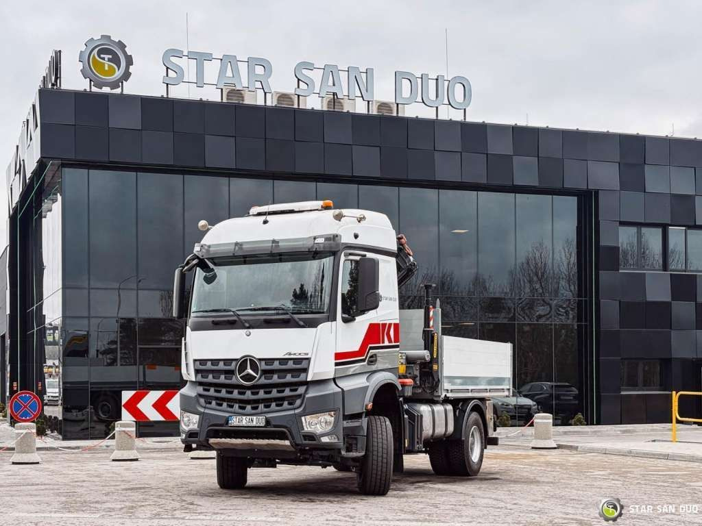 Mercedes-Benz AROCS 1851 PALFINGER PK 20002 Crane Kran - Kraanwagen: afbeelding 2 Mercedes-Benz AROCS 1851 PALFINGER PK 20002 Crane Kran - Kraanwagen: afbeelding 2