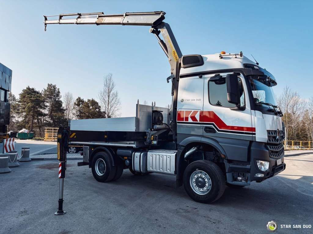 Mercedes-Benz AROCS 1851 PALFINGER PK 20002 Crane Kran - Kraanwagen: afbeelding 3 Mercedes-Benz AROCS 1851 PALFINGER PK 20002 Crane Kran - Kraanwagen: afbeelding 3