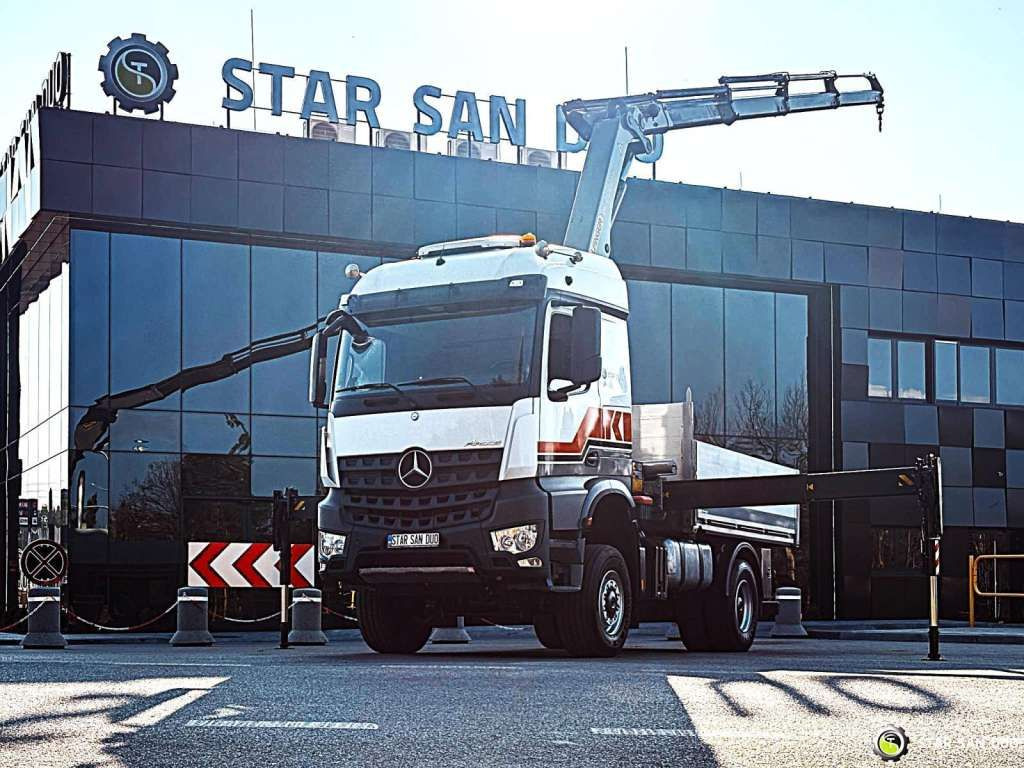 Mercedes-Benz AROCS 1851 PALFINGER PK 20002 Crane Kran - Kraanwagen: afbeelding 1 Mercedes-Benz AROCS 1851 PALFINGER PK 20002 Crane Kran - Kraanwagen: afbeelding 1