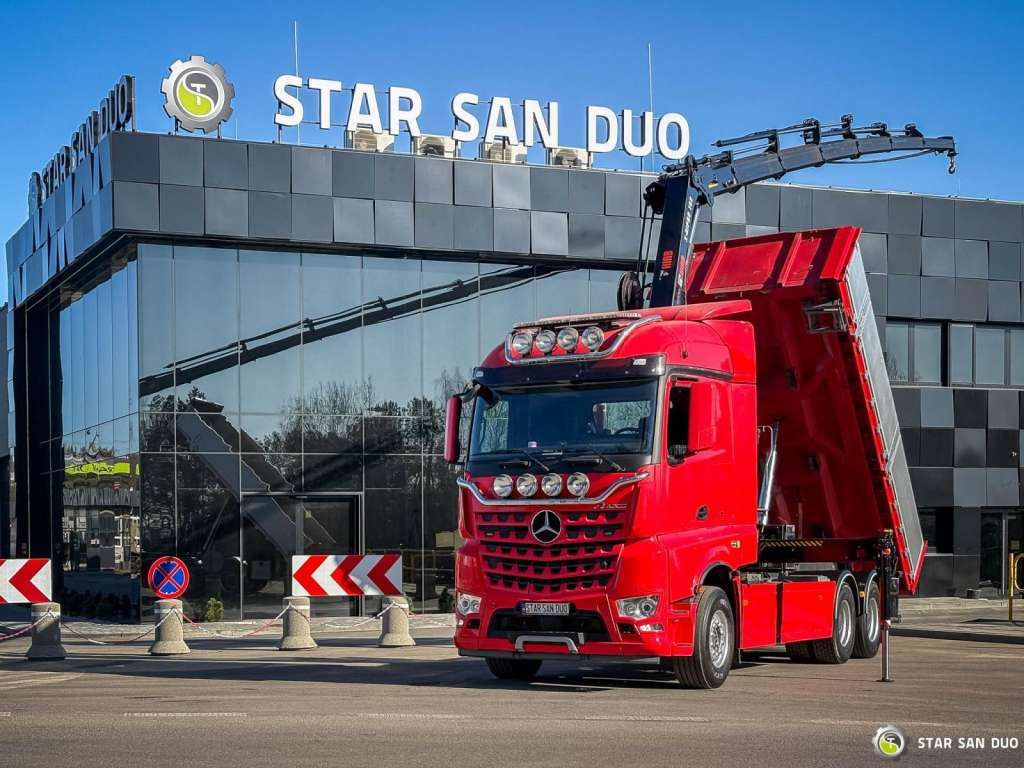 Mercedes-Benz AROCS 3358L 6x4 HIAB 192X-HIPRO E-6 Crane Kippe - Kraanwagen: afbeelding 4 Mercedes-Benz AROCS 3358L 6x4 HIAB 192X-HIPRO E-6 Crane Kippe - Kraanwagen: afbeelding 4
