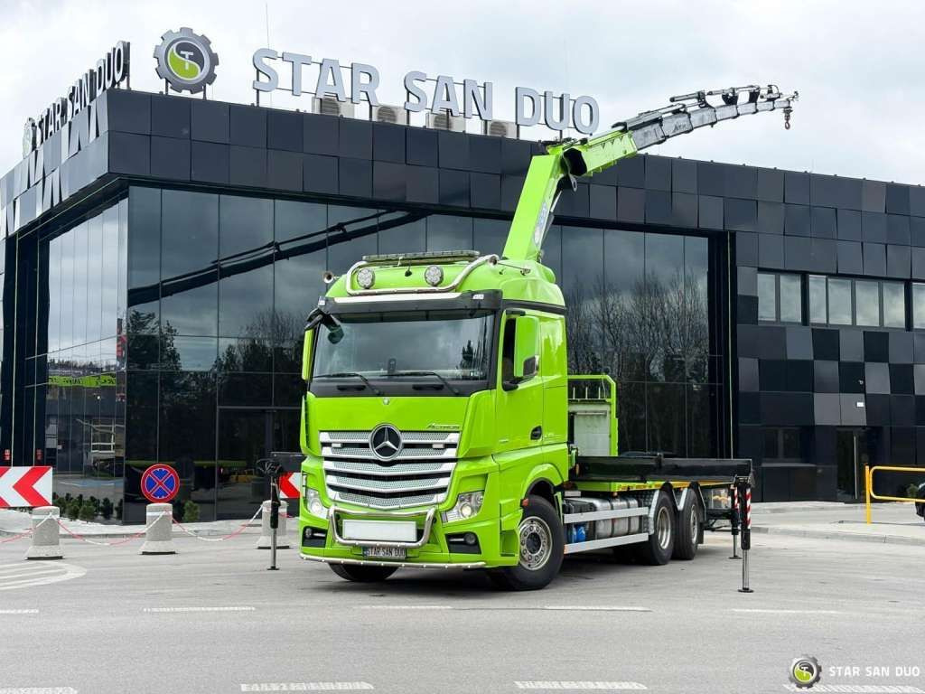 Mercedes-Benz Actros 6x2 HMF 3220 K7 Crane Mercedes-Benz Actros 6x2 HMF 3220 K7 Crane - Kraanwagen, Vrachtwagen met open laadbak: afbeelding 1 Mercedes-Benz Actros 6x2 HMF 3220 K7 Crane Mercedes-Benz Actros 6x2 HMF 3220 K7 Crane - Kraanwagen, Vrachtwagen met open laadbak: afbeelding 1