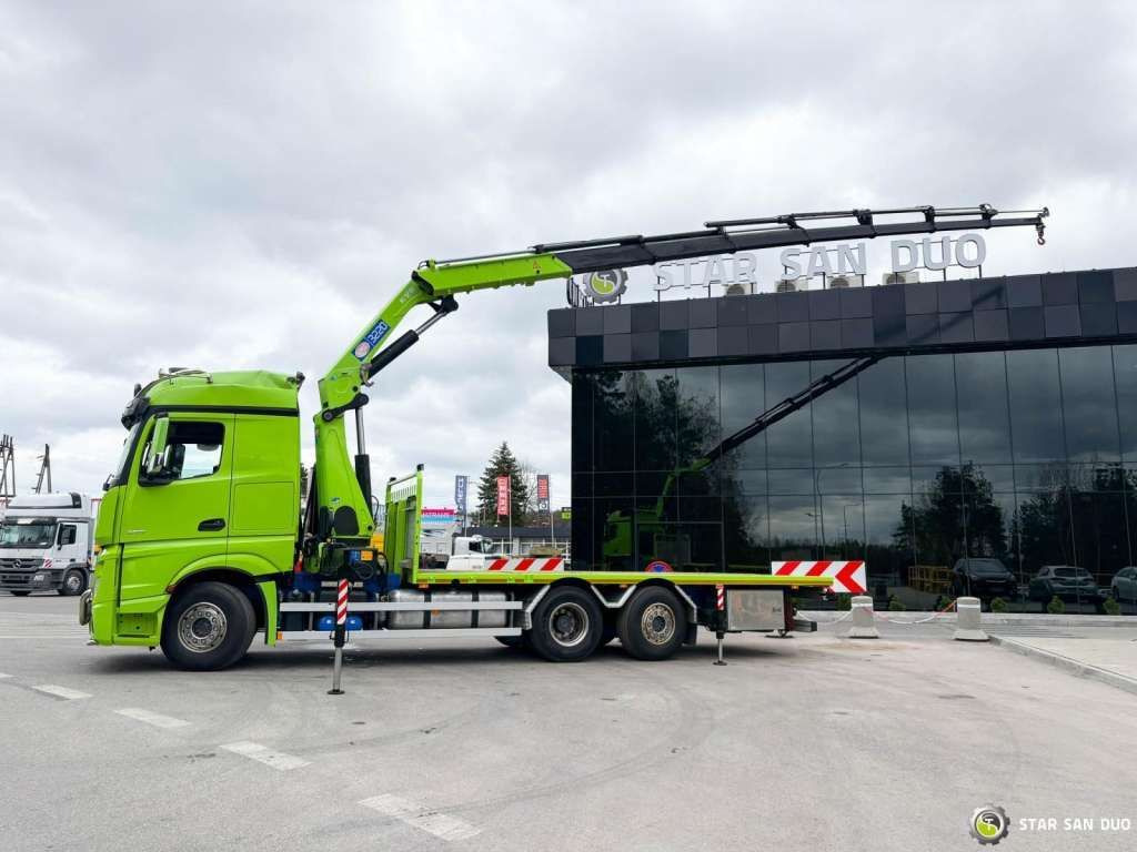 Mercedes-Benz Actros 6x2 HMF 3220 K7 Crane Mercedes-Benz Actros 6x2 HMF 3220 K7 Crane - Kraanwagen, Vrachtwagen met open laadbak: afbeelding 3 Mercedes-Benz Actros 6x2 HMF 3220 K7 Crane Mercedes-Benz Actros 6x2 HMF 3220 K7 Crane - Kraanwagen, Vrachtwagen met open laadbak: afbeelding 3