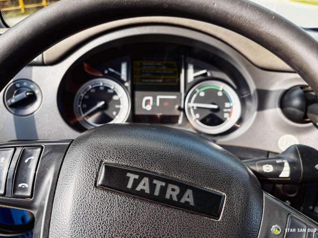 Chassis vrachtwagen Tatra  T158 PHOENIX 6x6 Euro 6: afbeelding 14