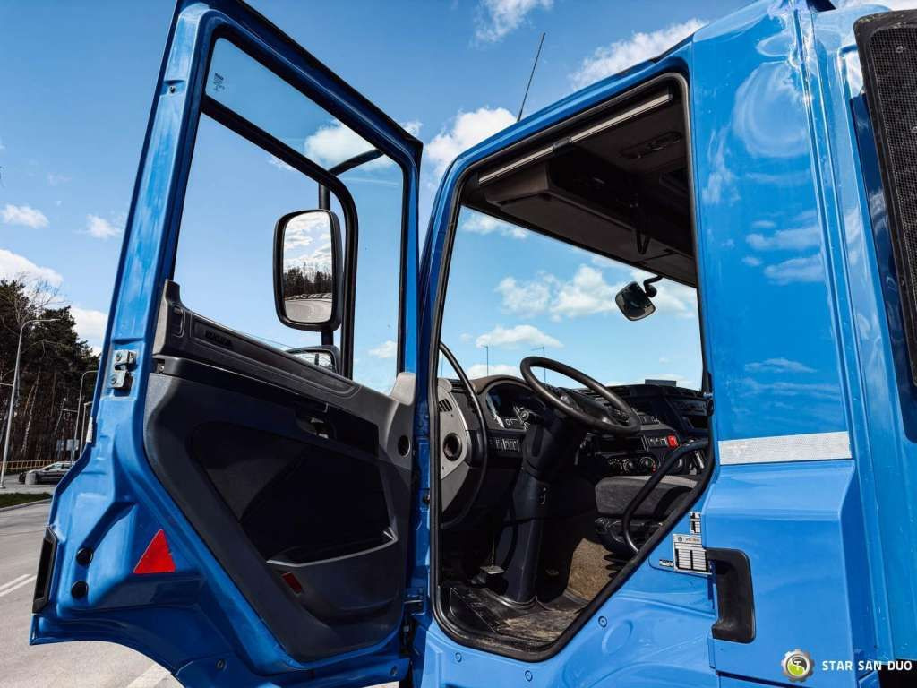 Chassis vrachtwagen Tatra  T158 PHOENIX 6x6 Euro 6: afbeelding 11
