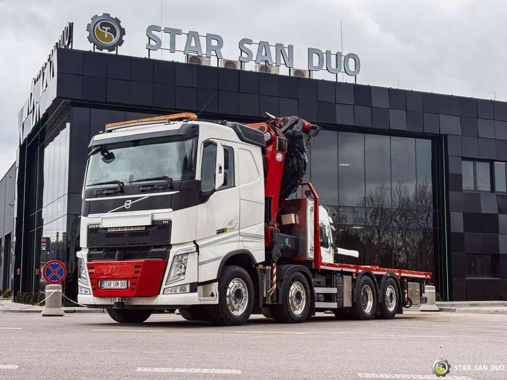 Volvo FH 550 8x2 HMF 8520 FLY JIB Winch Crane Euro 6 - Kraanwagen: afbeelding 4 Volvo FH 550 8x2 HMF 8520 FLY JIB Winch Crane Euro 6 - Kraanwagen: afbeelding 4