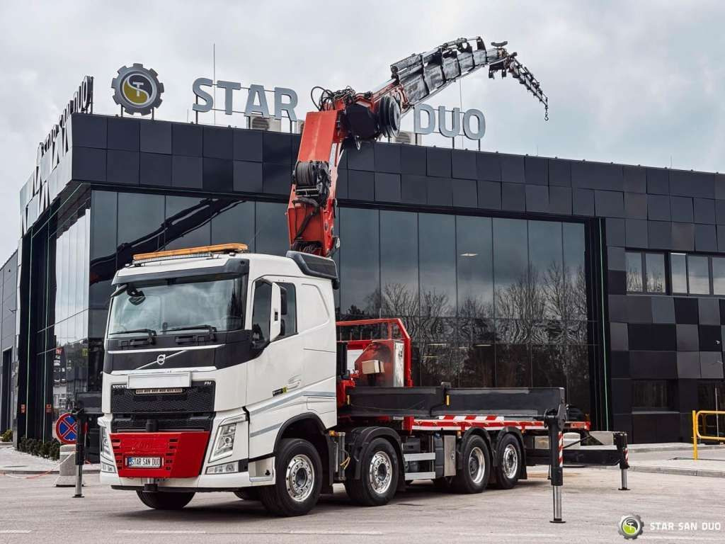 Volvo FH 550 8x2 HMF 8520 FLY JIB Winch Crane Euro 6 - Kraanwagen: afbeelding 1 Volvo FH 550 8x2 HMF 8520 FLY JIB Winch Crane Euro 6 - Kraanwagen: afbeelding 1