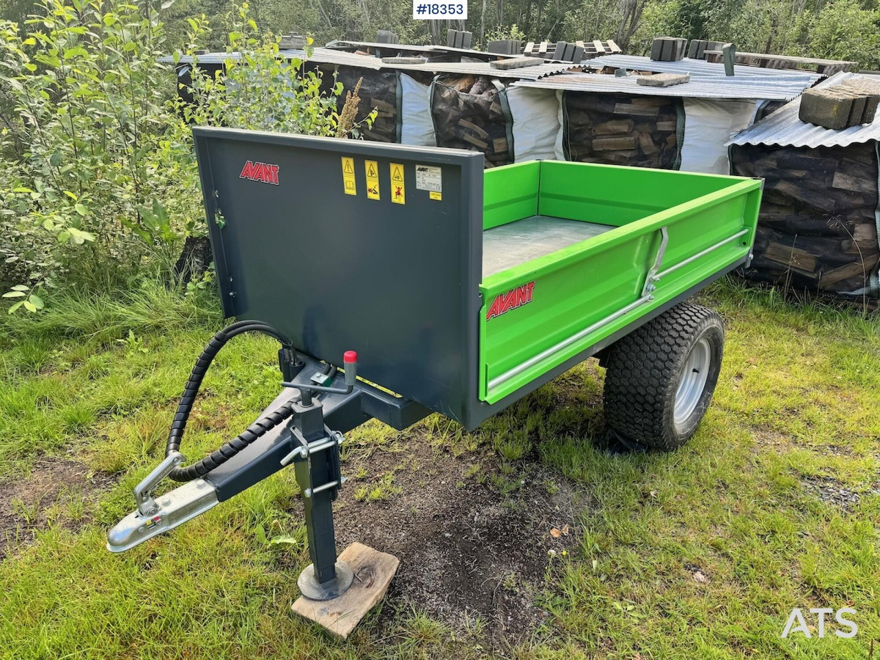 Avant Tipphenger - Bouwmachine: afbeelding 1 Avant Tipphenger - Bouwmachine: afbeelding 1