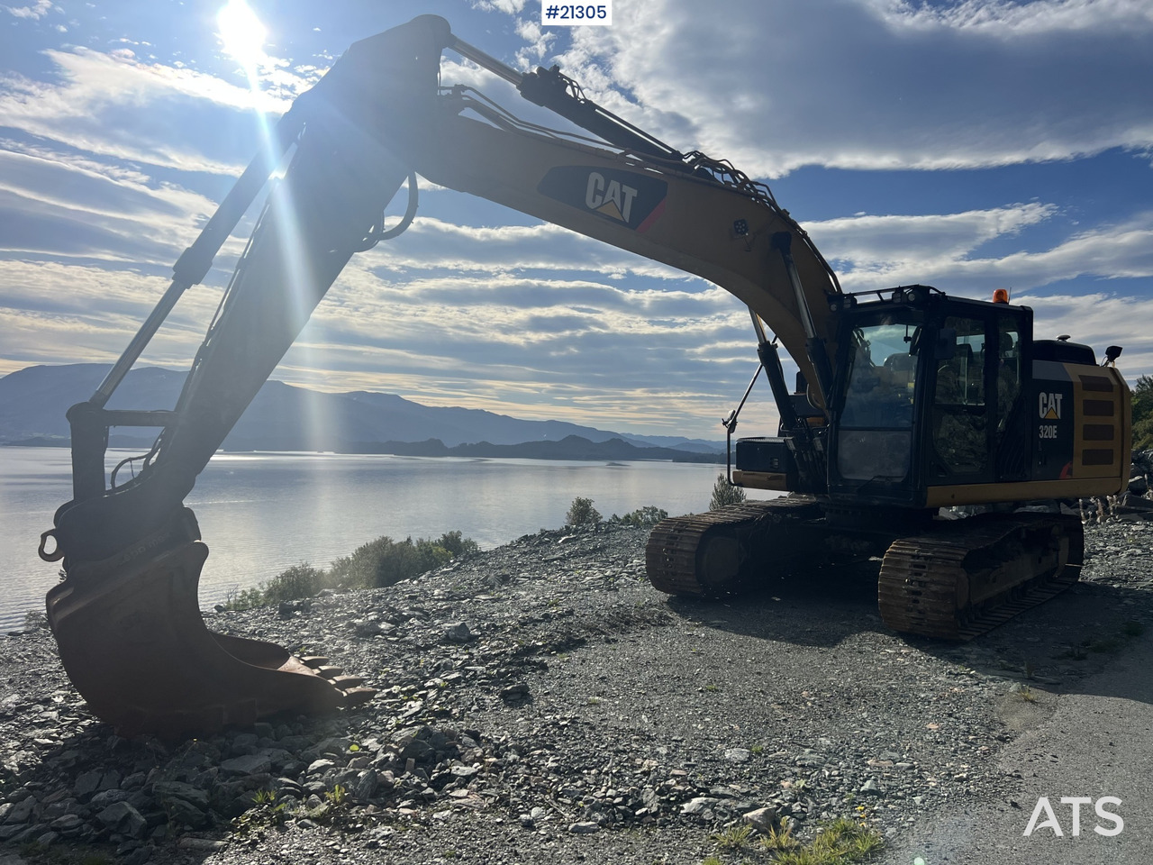 CAT 320 EL Gravemaskin m/ x site pro gps, Rototilt, graveskuffe, pusseskuffe og pigghammer - Rupsgraafmachine: afbeelding 1 CAT 320 EL Gravemaskin m/ x site pro gps, Rototilt, graveskuffe, pusseskuffe og pigghammer - Rupsgraafmachine: afbeelding 1