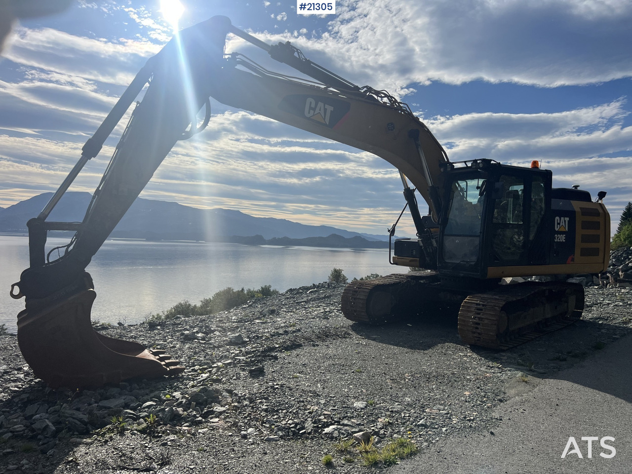 CAT 320 EL Gravemaskin m/ x site pro gps, Rototilt, graveskuffe, pusseskuffe og pigghammer - Rupsgraafmachine: afbeelding 2 CAT 320 EL Gravemaskin m/ x site pro gps, Rototilt, graveskuffe, pusseskuffe og pigghammer - Rupsgraafmachine: afbeelding 2