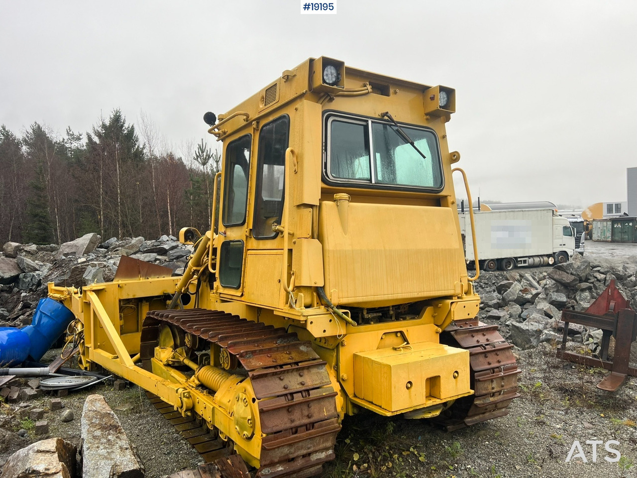 Caterpillar D5B - Bulldozer: afbeelding 1 Caterpillar D5B - Bulldozer: afbeelding 1