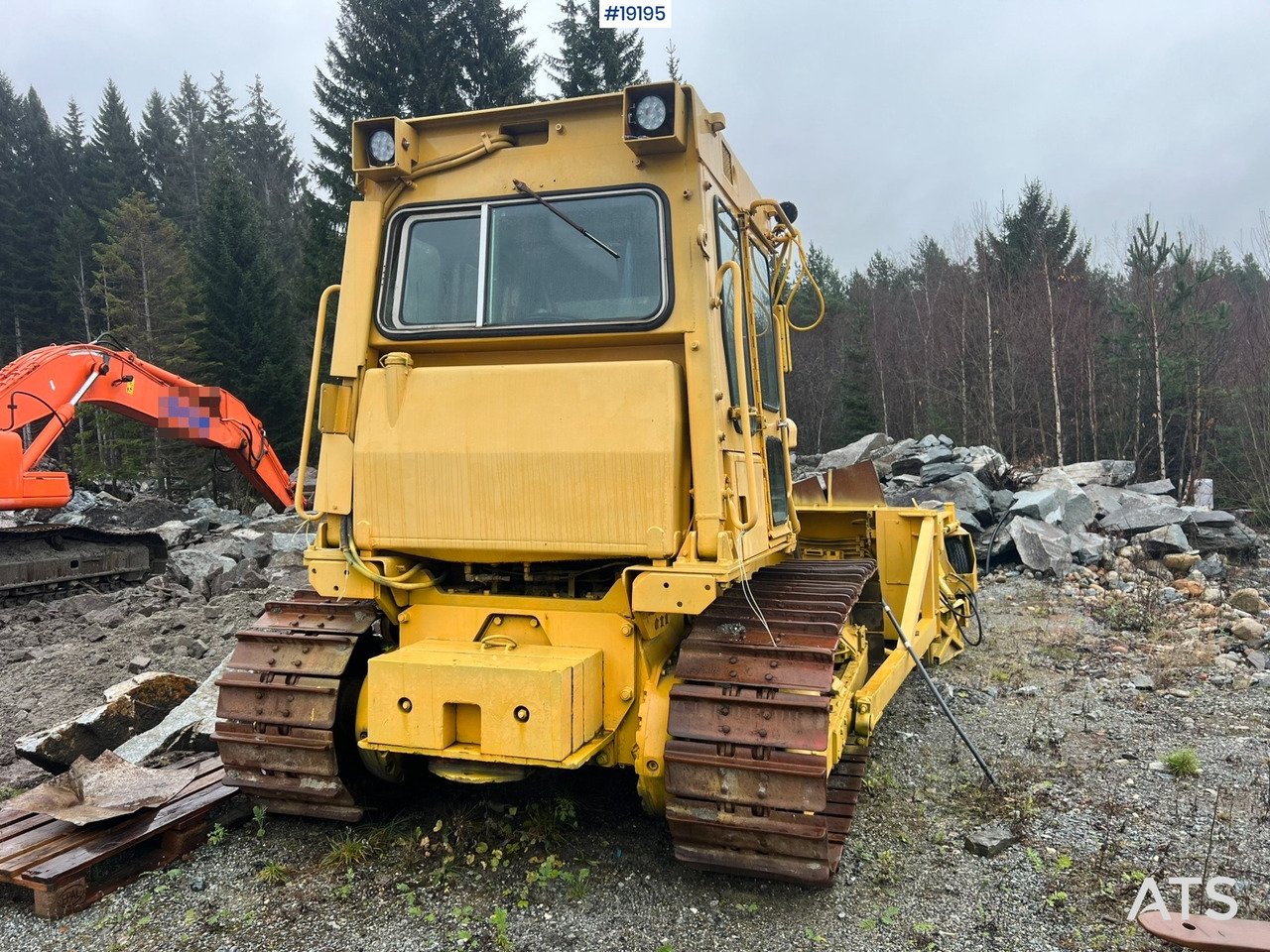 Caterpillar D5B - Bulldozer: afbeelding 3 Caterpillar D5B - Bulldozer: afbeelding 3