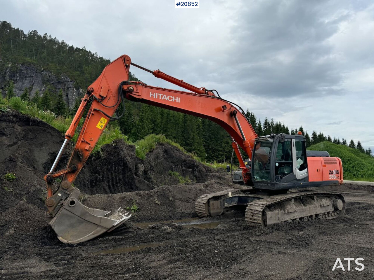 Hitachi ZX280LC-3 - Rupsgraafmachine: afbeelding 2 Hitachi ZX280LC-3 - Rupsgraafmachine: afbeelding 2