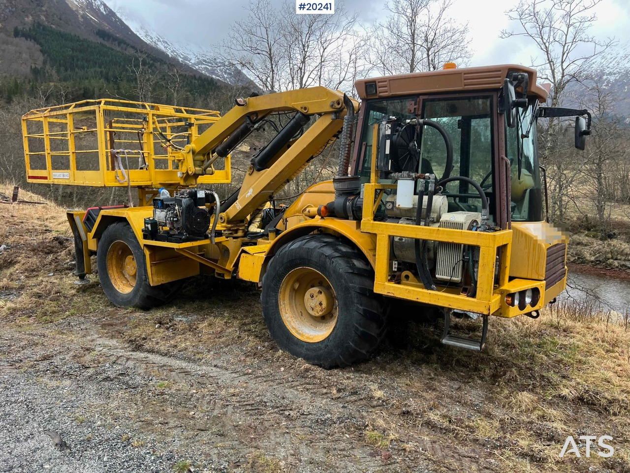 Kiepwagen met knikbesturing Hydrema 912B m/ 2007 Essverk Plattform 912 lift med rotasjon på korg og fjernkontroll: afbeelding 10