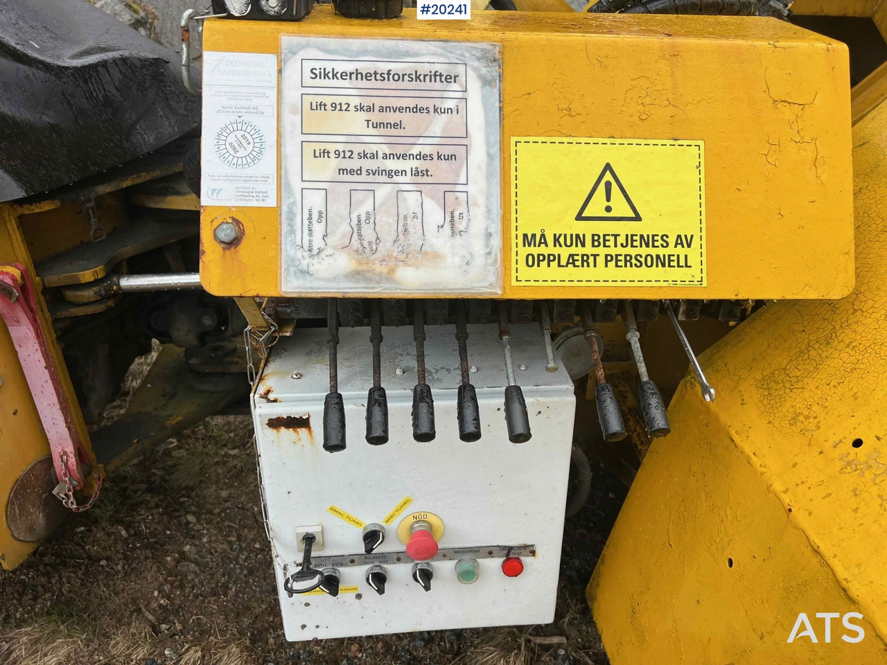 Kiepwagen met knikbesturing Hydrema 912B m/ 2007 Essverk Plattform 912 lift med rotasjon på korg og fjernkontroll: afbeelding 46