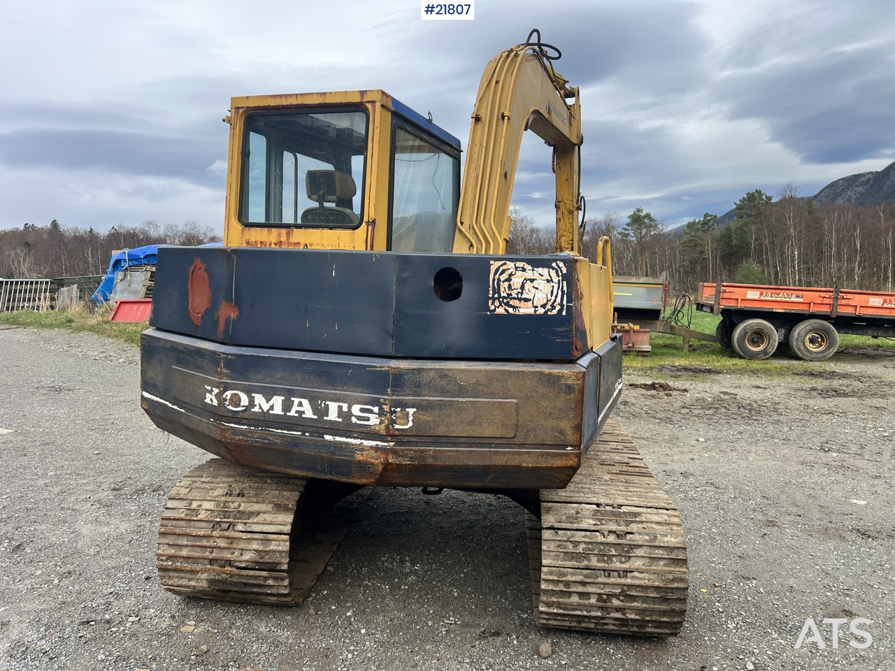 Komatsu pc60-5 gravemaskin m/ renskeskuffe,soldeskuffe og smalskuffe - Graafmachine: afbeelding 5 Komatsu pc60-5 gravemaskin m/ renskeskuffe,soldeskuffe og smalskuffe - Graafmachine: afbeelding 5