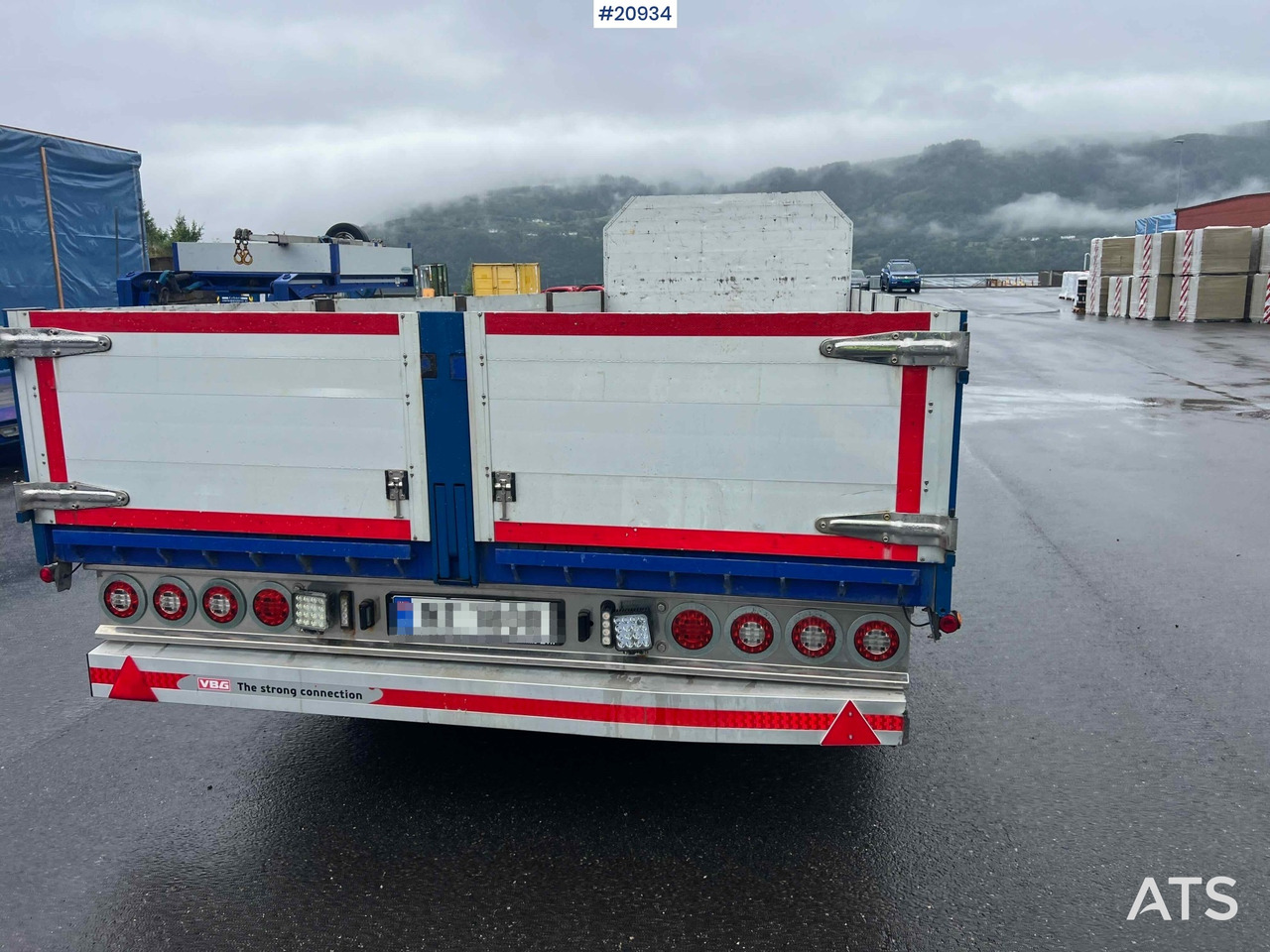 Konar 3 akslet plankjerre - Open/ Plateau aanhangwagen: afbeelding 5 Konar 3 akslet plankjerre - Open/ Plateau aanhangwagen: afbeelding 5