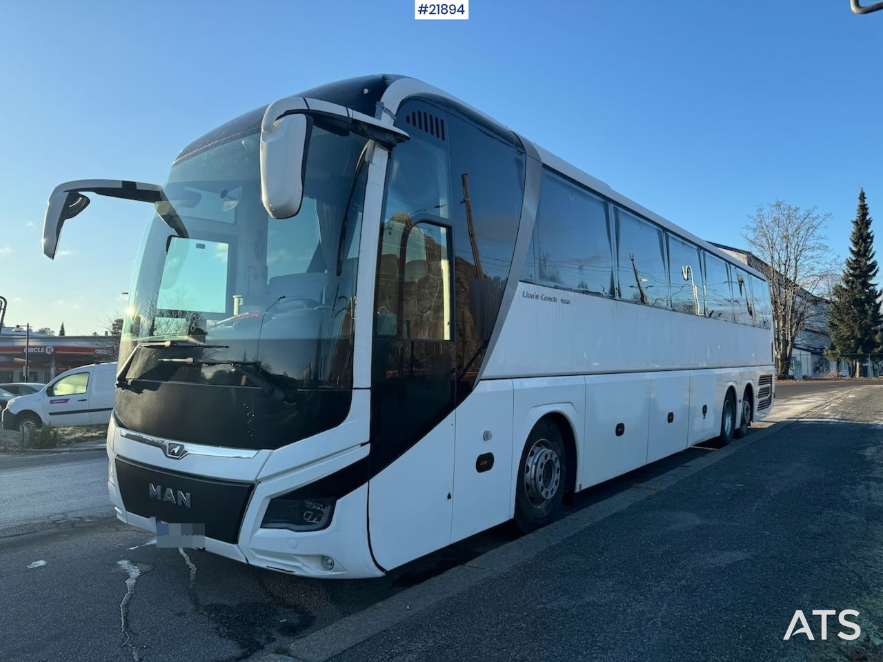 MAN Lion´s Coach 6x2 Turbuss. 63 seter. SE VIDEO - Touringcar: afbeelding 1 MAN Lion´s Coach 6x2 Turbuss. 63 seter. SE VIDEO - Touringcar: afbeelding 1