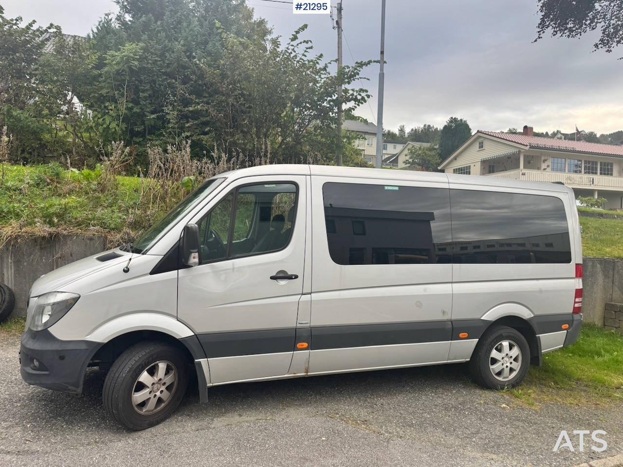 Mercedes Sprinter 316 - Minibus, Personenvervoer: afbeelding 2 Mercedes Sprinter 316 - Minibus, Personenvervoer: afbeelding 2