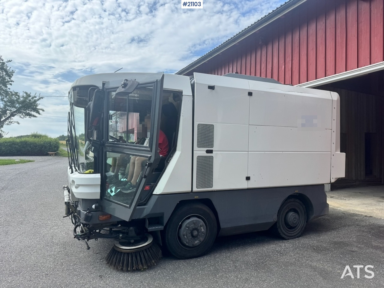 Ravo 540 - Veegwagen: afbeelding 2 Ravo 540 - Veegwagen: afbeelding 2