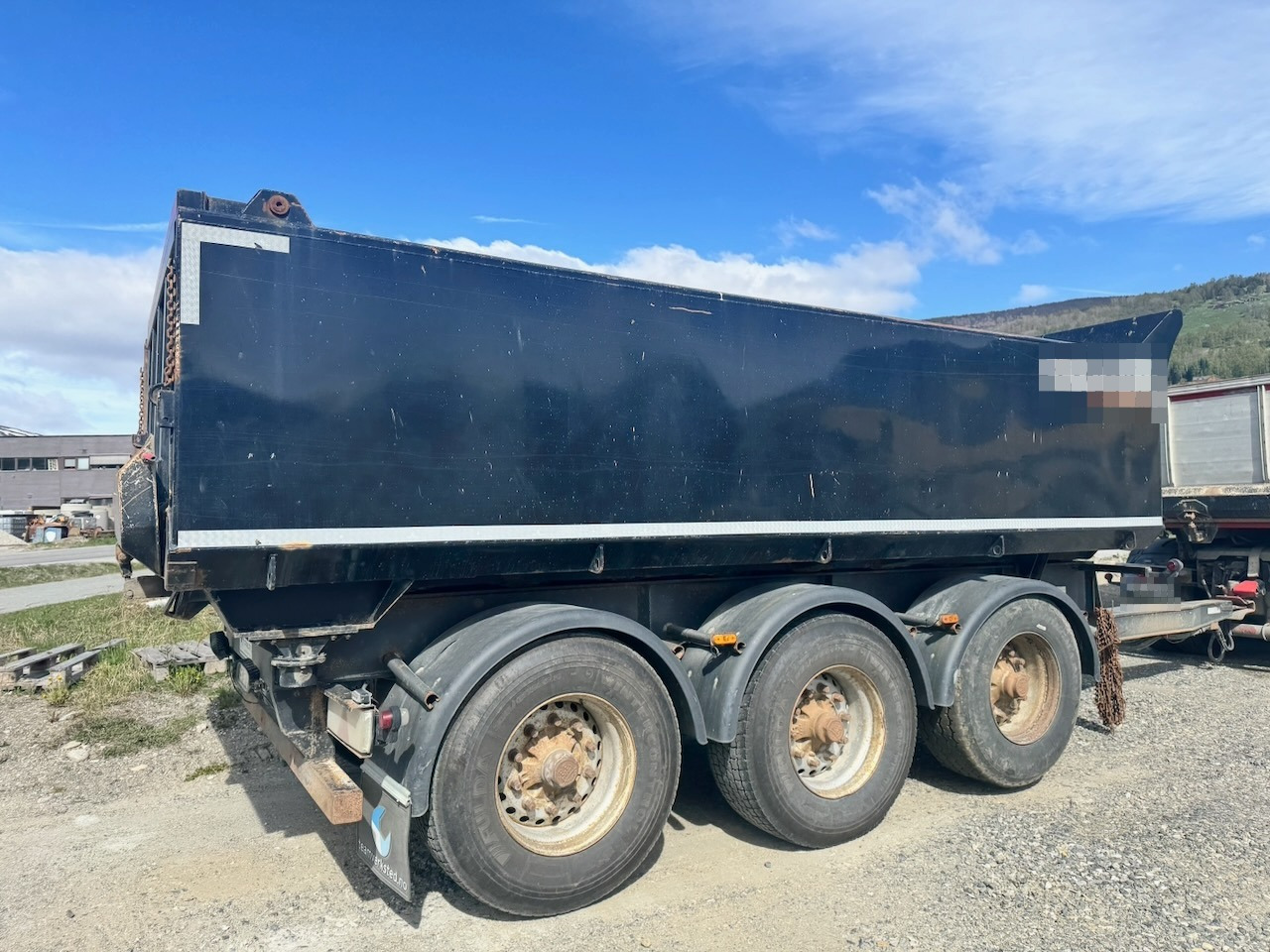 Renders trippelkjerre - Kipper aanhangwagen: afbeelding 4 Renders trippelkjerre - Kipper aanhangwagen: afbeelding 4