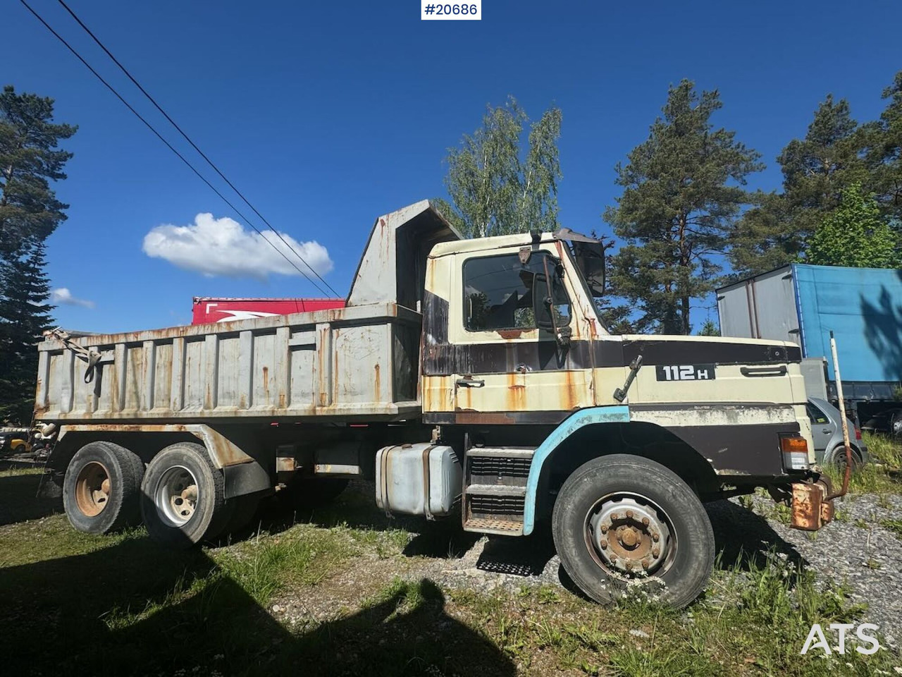 Scania 112H - Kipper vrachtwagen: afbeelding 2 Scania 112H - Kipper vrachtwagen: afbeelding 2