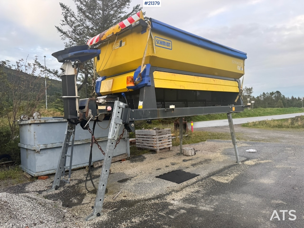 Schmidt 2015 Schmidt Stratos Spreder – Lastebilmontert – 9m3 - Zout/ Zandstrooier: afbeelding 3 Schmidt 2015 Schmidt Stratos Spreder – Lastebilmontert – 9m3 - Zout/ Zandstrooier: afbeelding 3