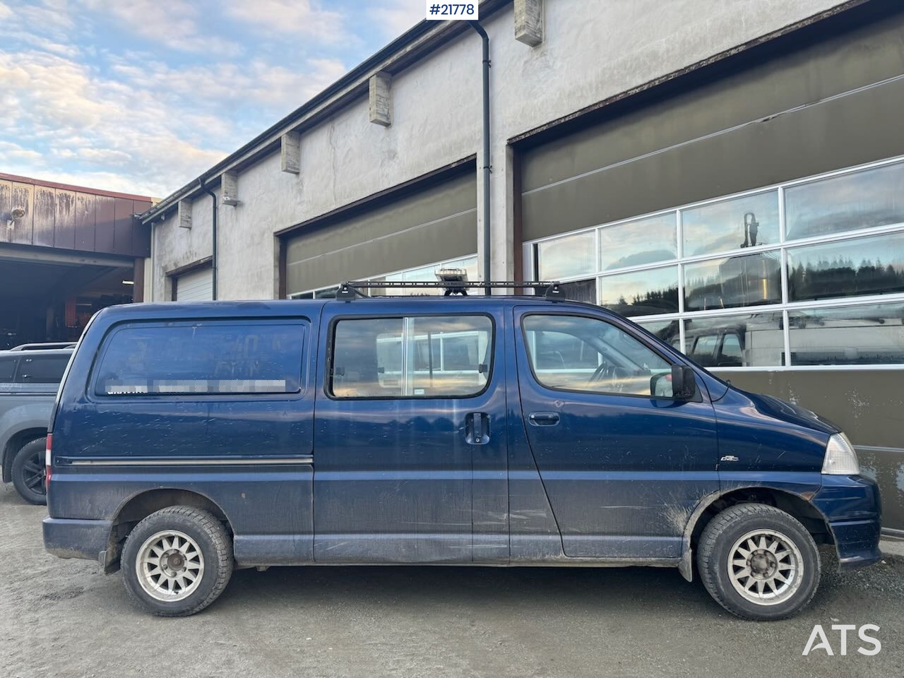 Toyota HIACE - Gesloten bestelwagen: afbeelding 1 Toyota HIACE - Gesloten bestelwagen: afbeelding 1