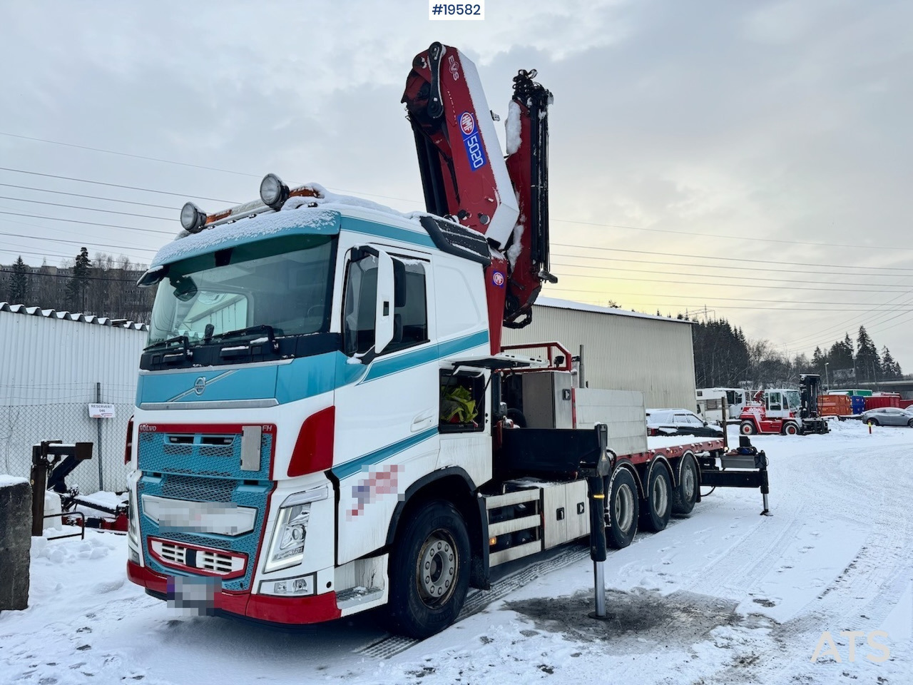 Volvo 2019 Volvo FH540 8x4 Tridem Kranbil m/ 50 t/m HMF kran m/ Jibb. Lite km og krantimer! - Kraanwagen: afbeelding 1 Volvo 2019 Volvo FH540 8x4 Tridem Kranbil m/ 50 t/m HMF kran m/ Jibb. Lite km og krantimer! - Kraanwagen: afbeelding 1