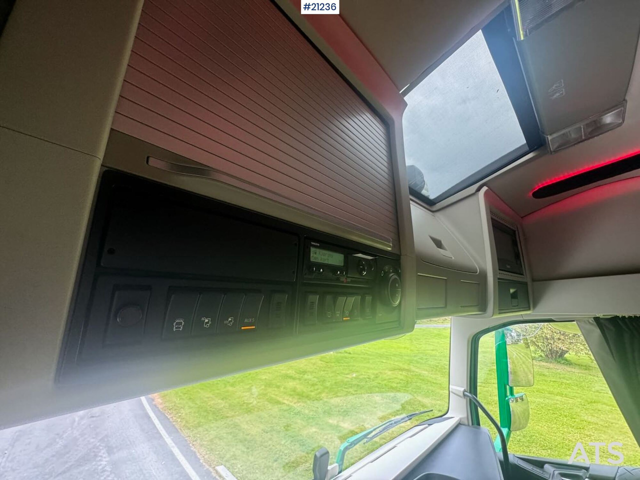 Haakarmsysteem vrachtwagen Volvo FH16: afbeelding 37 Haakarmsysteem vrachtwagen Volvo FH16: afbeelding 37