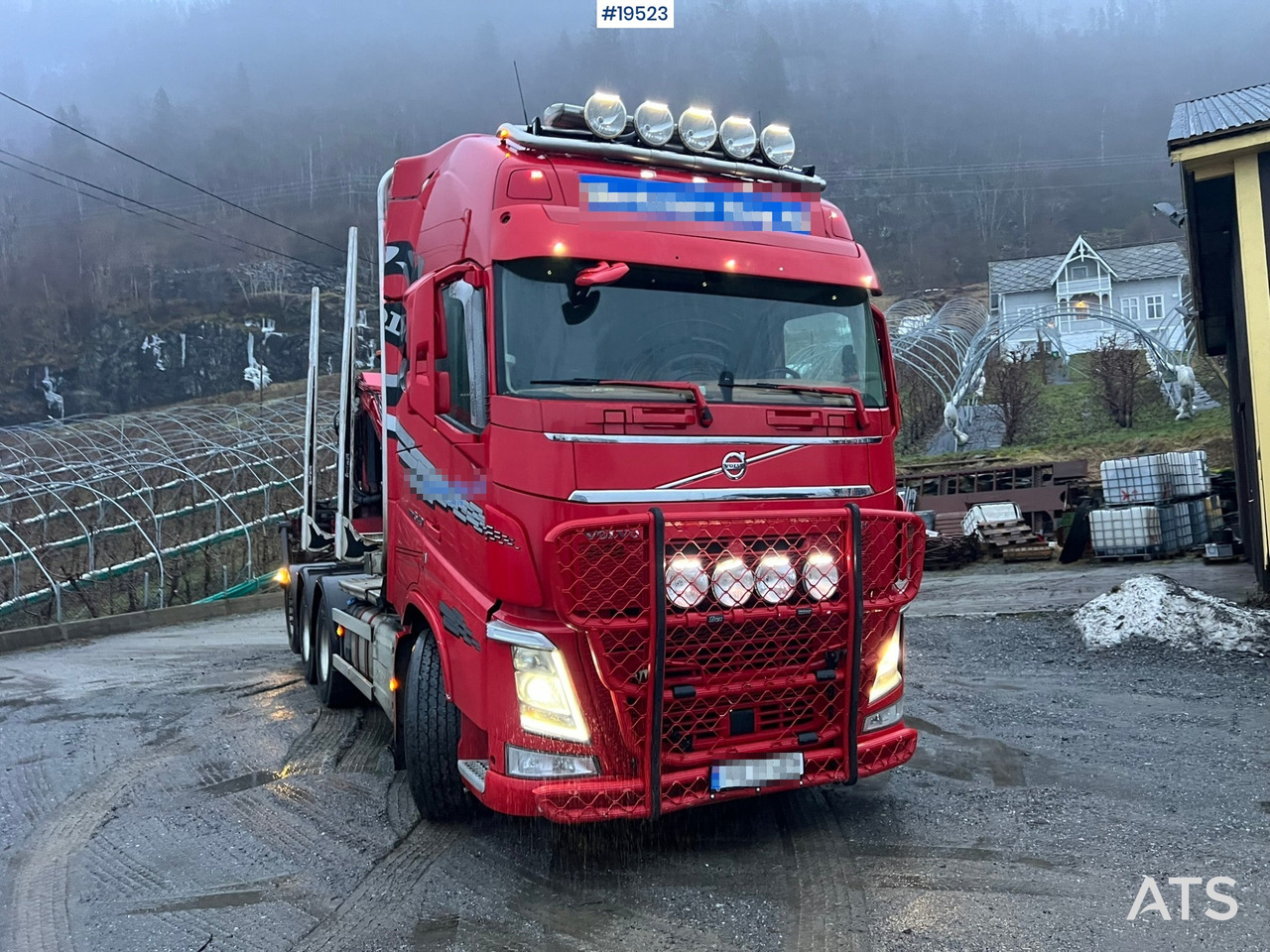 Volvo Fh540 8x4 Tømmerbil m/ 2016 M110L80 Palfinger krane og tømmerklype - Houttransport: afbeelding 4 Volvo Fh540 8x4 Tømmerbil m/ 2016 M110L80 Palfinger krane og tømmerklype - Houttransport: afbeelding 4