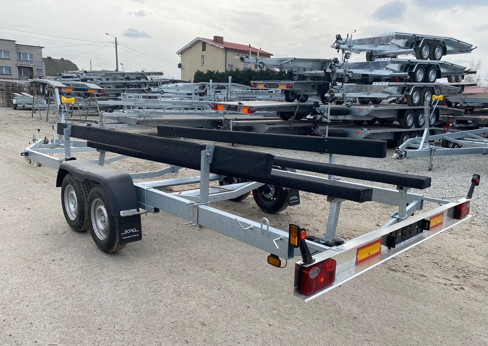 Boro PRZYCZEPA PODŁODZIOWA STYL AMERYKAŃSKI 7,30m - Boottrailer: afbeelding 3 Boro PRZYCZEPA PODŁODZIOWA STYL AMERYKAŃSKI 7,30m - Boottrailer: afbeelding 3