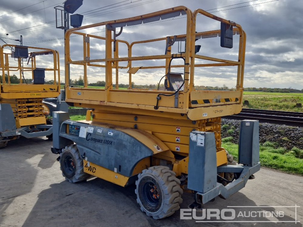 2016 Haulotte Compact 12DX - Hoogwerker: afbeelding 3 2016 Haulotte Compact 12DX - Hoogwerker: afbeelding 3