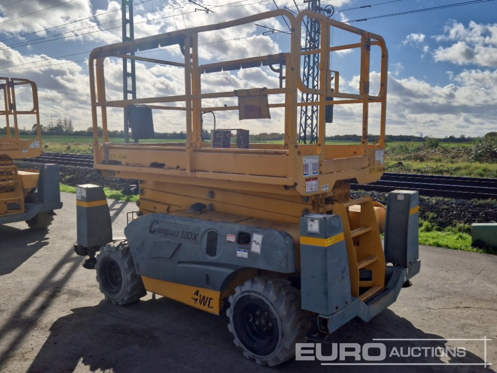 2017 Haulotte Compact 12DX - Hoogwerker: afbeelding 3 2017 Haulotte Compact 12DX - Hoogwerker: afbeelding 3