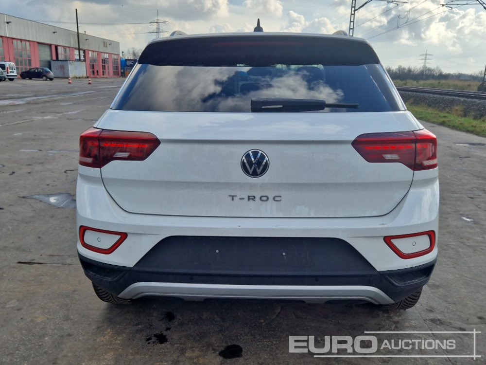 2024 Volkswagen T-Roc - SUV: afbeelding 4 2024 Volkswagen T-Roc - SUV: afbeelding 4