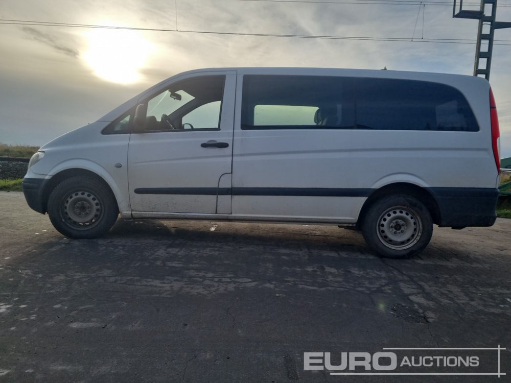 2005 Mercedes Benz Vito - Bedrijfswagen: afbeelding 2 2005 Mercedes Benz Vito - Bedrijfswagen: afbeelding 2