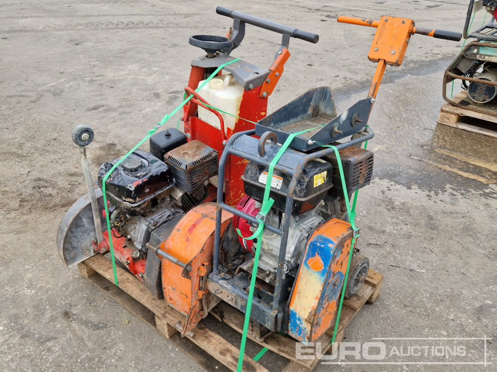Belle, Husqvarna Concrete Saw (2 of) - Asfaltmachine: afbeelding 1 Belle, Husqvarna Concrete Saw (2 of) - Asfaltmachine: afbeelding 1
